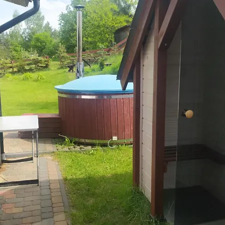 4 Pory Kaszub - Z Bania I Sauna Lodge *