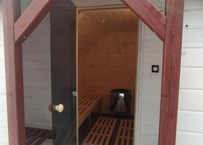 4 Pory Kaszub - Z Bania I Sauna * Skoszewo